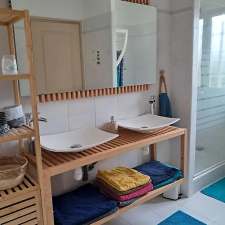 Holiday home Maison Au Calme En Et Montagne Bellocq