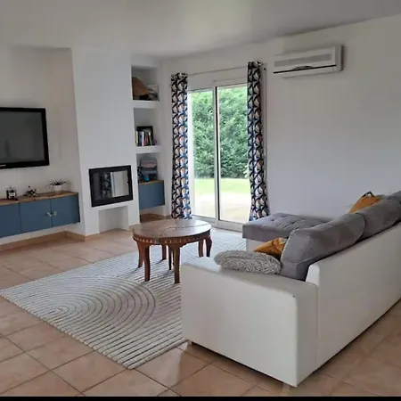 Maison Au Calme En Et Montagne Holiday home